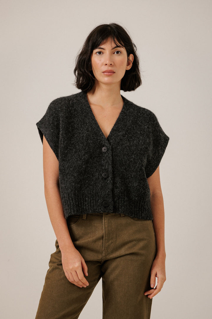 Alpaca Button Down Vest in Basalt