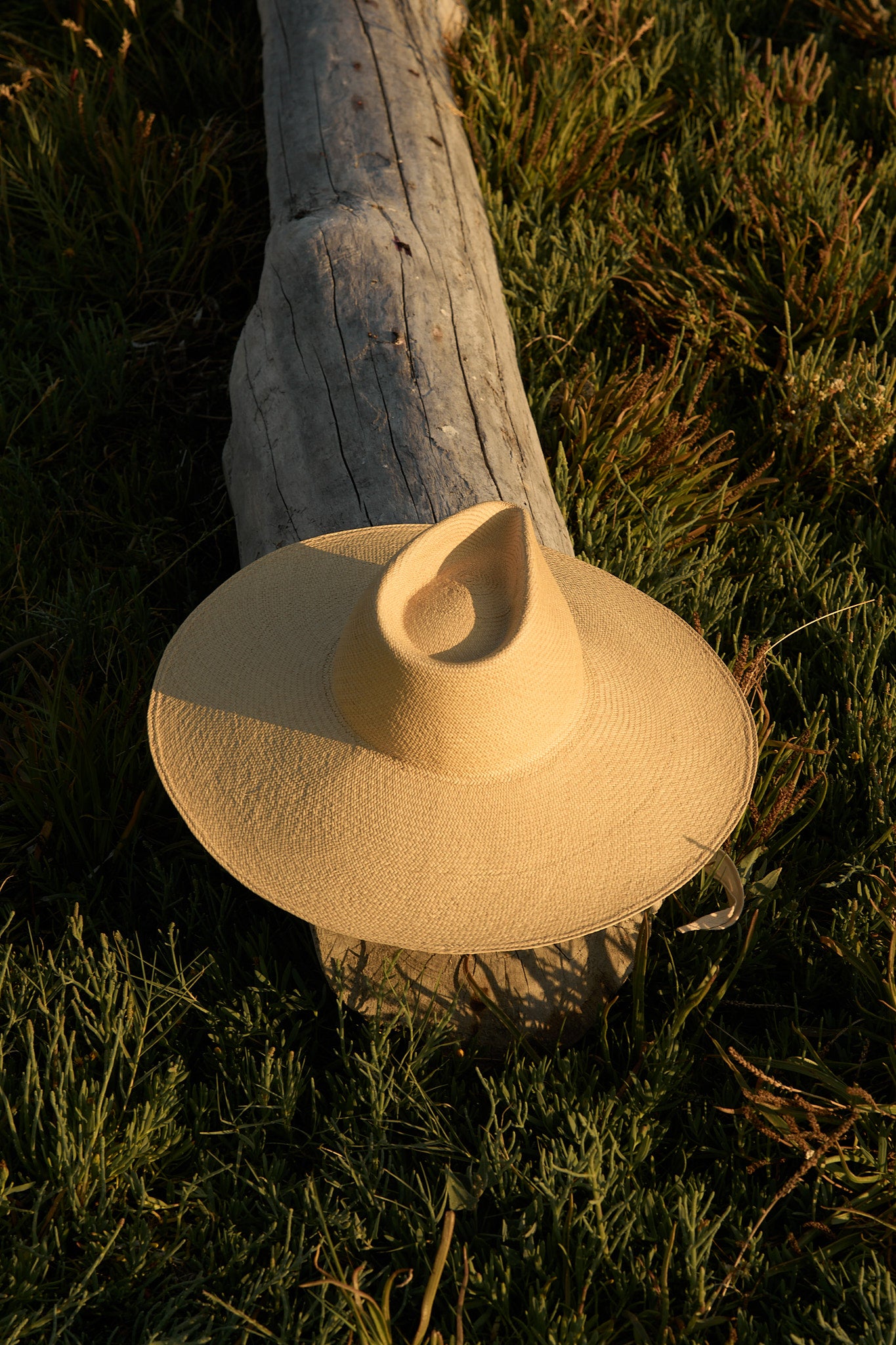 Caro Hat w. Neck Shade Tan