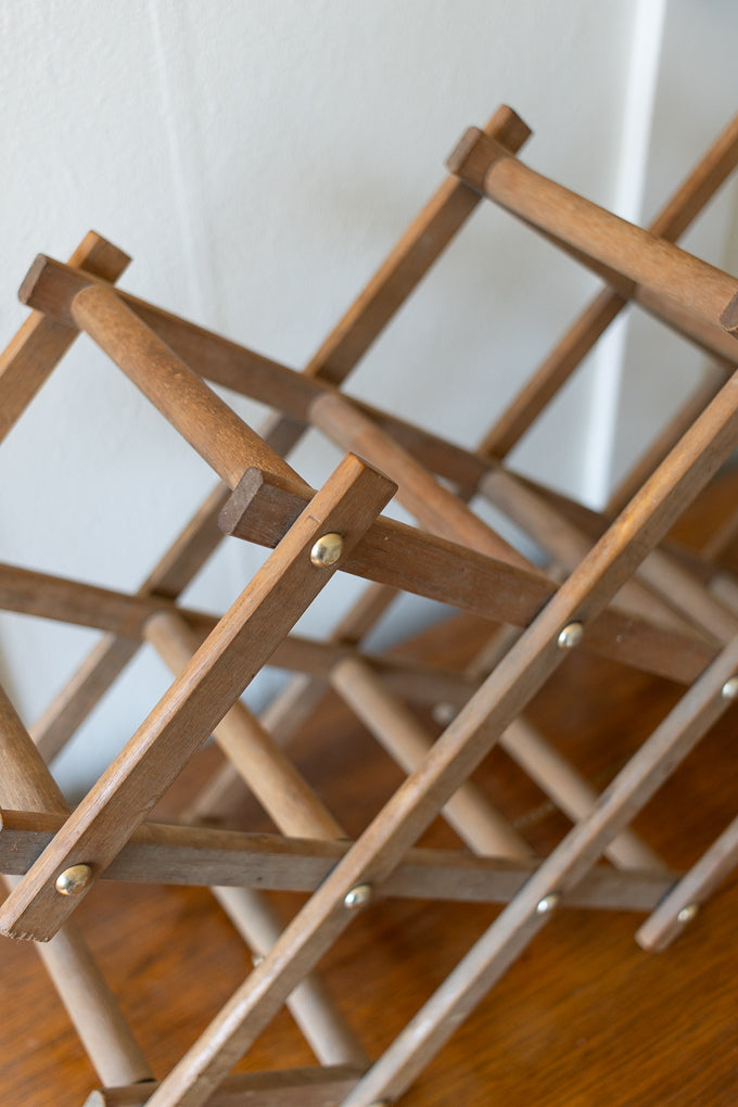 Wooden Accordian Rack