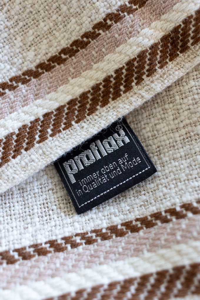 Proflax Napkin and Runner Set