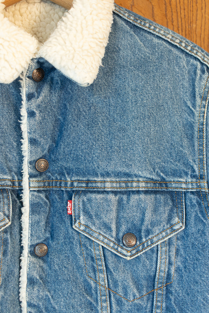 Levis Sherpa Jean Jacket