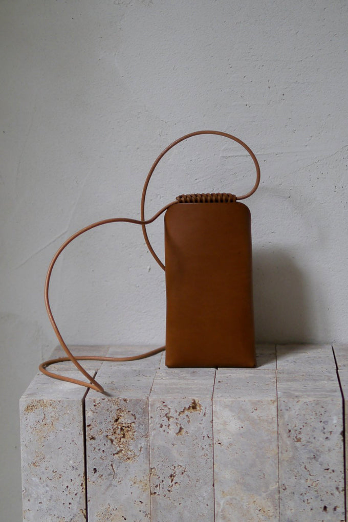 Leather Iphone Pouch - Chestnut