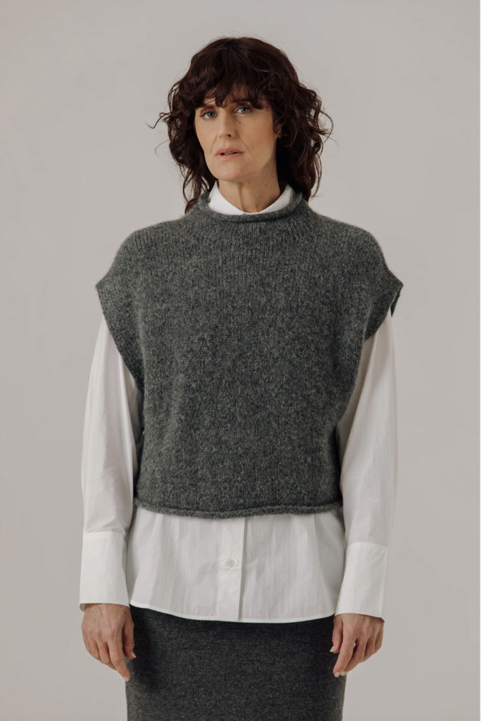 Alpaca Iris Vest - Stone