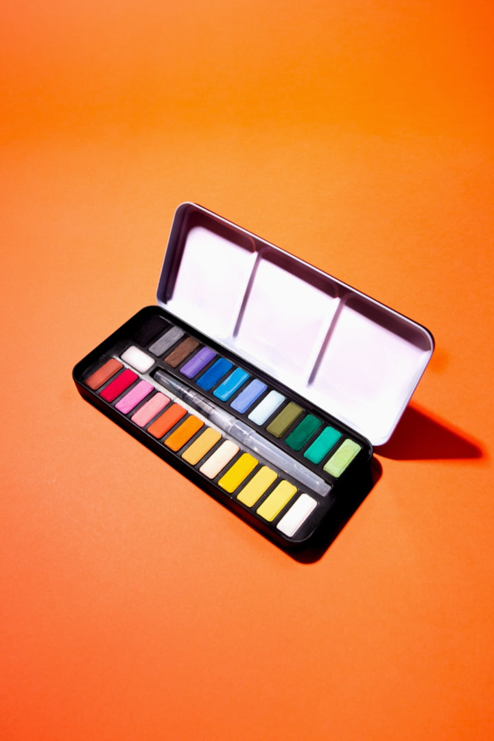 Watercolor Paint Set with Water Brush