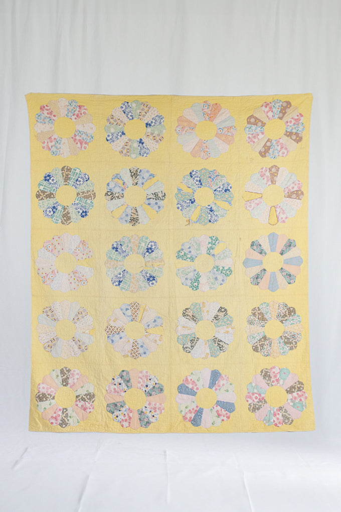Antique 'Dresden Plate' Quilt