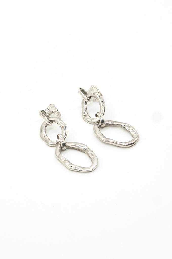 Cadena Earrings in Silver