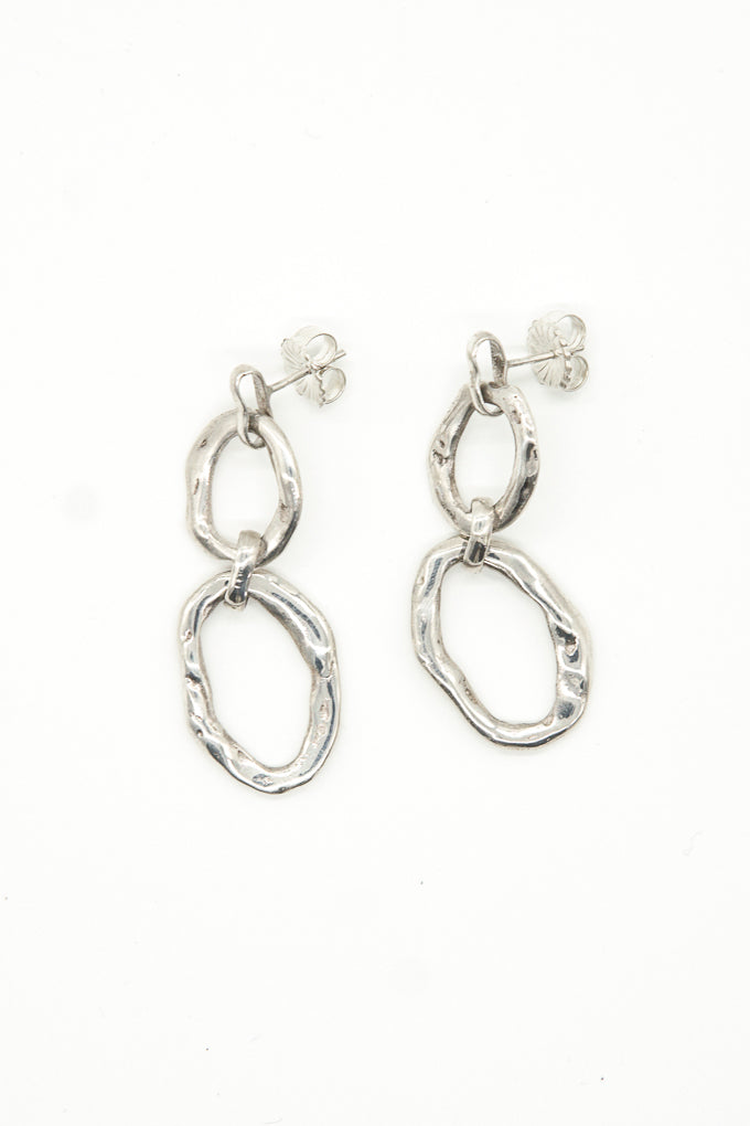 Cadena Earrings in Silver