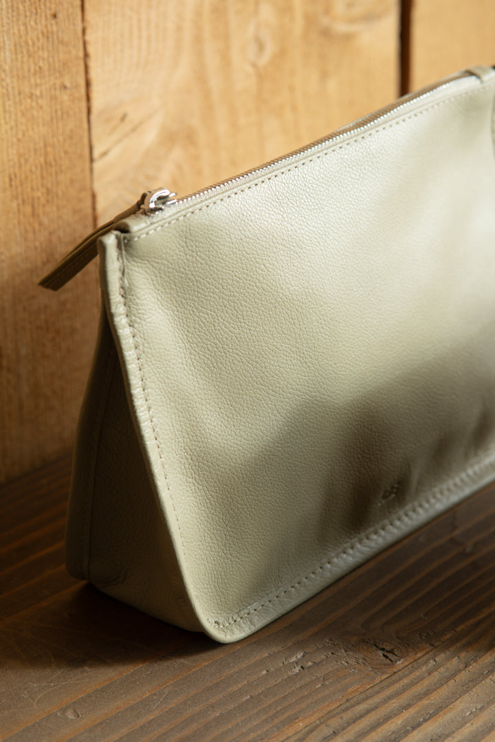 Gia Pouch - Fog Pebbled Leather