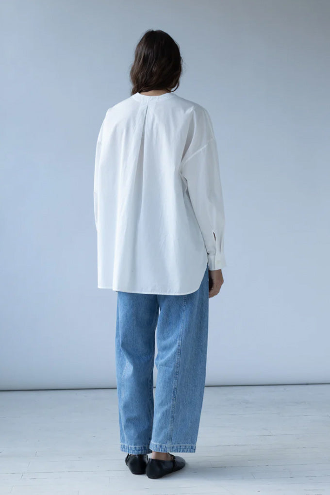 Studio Shirt in Salt