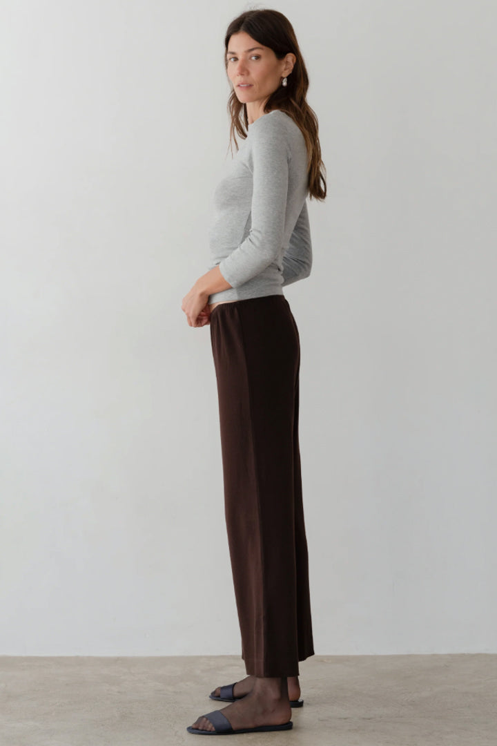 The Baby Rib Scallop Pant - Espresso