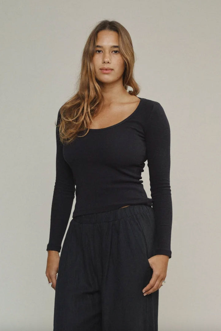 Paseo Long Sleeve Tee